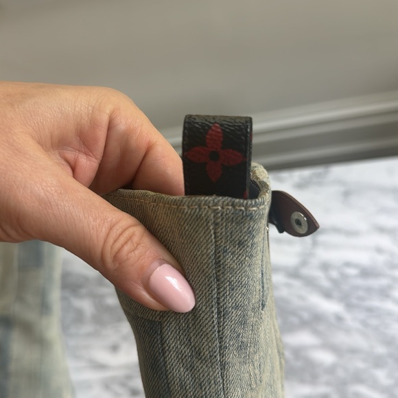 LOUIS VUITTON SWINGING BOOTS SIZE 39 - Picture 7 of 10